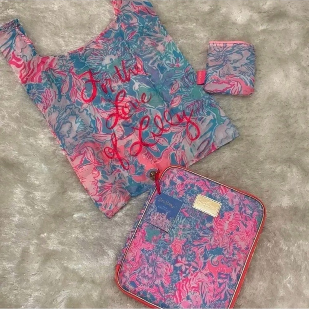 NWT Lilly Pulitzer Viva La Lilly Folio And tote bag w/cover and Tech tablet case